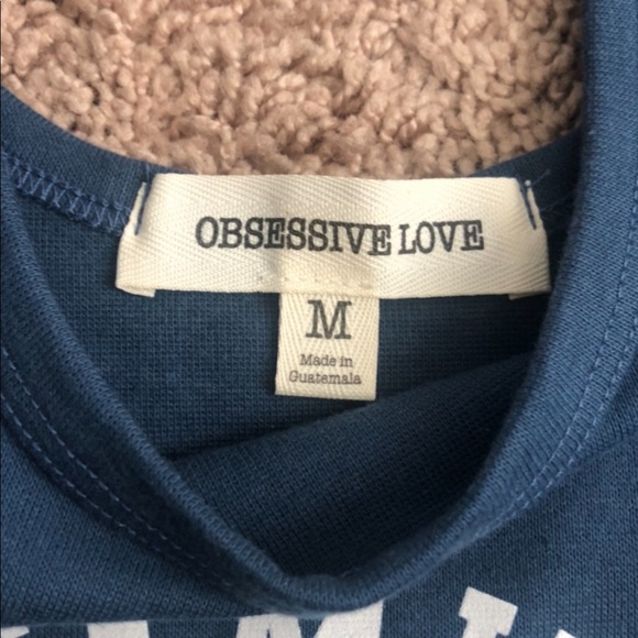 Yosemite Graphic Crop Tank - Picture 4 of 4